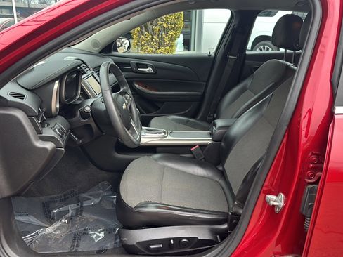 Used 2013 Chevrolet Malibu Eco w/ Power Convenience Package image 12