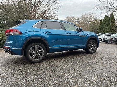 Used 2024 Volkswagen Atlas Cross Sport SEL R-Line image 4