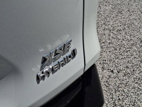 Used 2021 Toyota RAV4 XSE AWD/4WD image 33