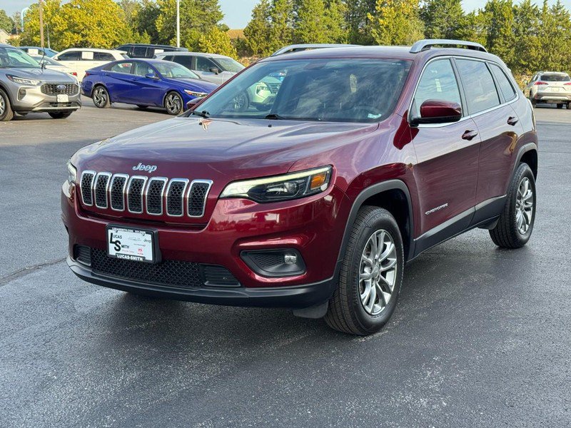 Used 2020 Jeep Cherokee Latitude Plus w/ Comfort/Convenience Group AWD/4WD image 9