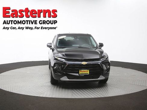 Used 2025 Chevrolet Blazer LT FWD image 49