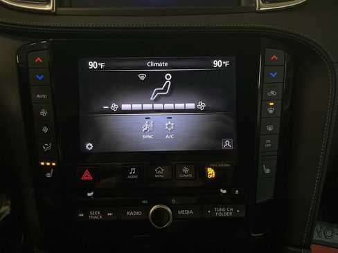 Used 2025 INFINITI QX50 Luxe AWD/4WD image 19