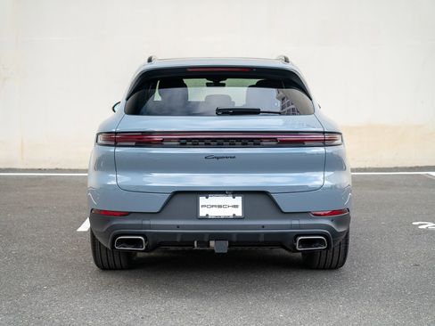 Certified 2026 Porsche Cayenne AWD/4WD image 7