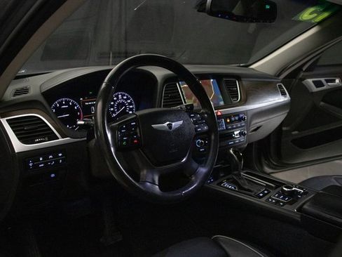 Used 2015 Hyundai Genesis 3.8 w/ Option Group 04 image 24