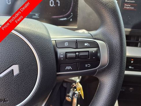 Used 2024 Kia Sportage LX FWD image 28