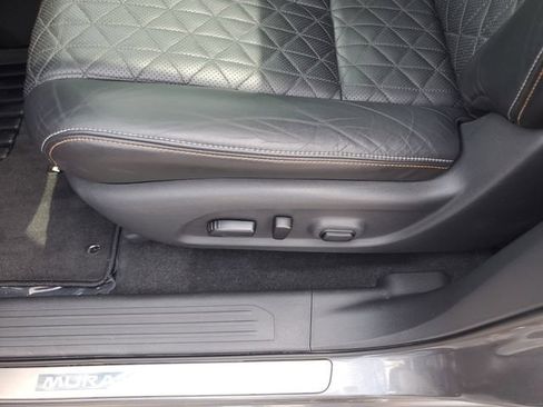 Certified 2022 Nissan Murano Platinum w/ Cargo Package AWD/4WD image 18