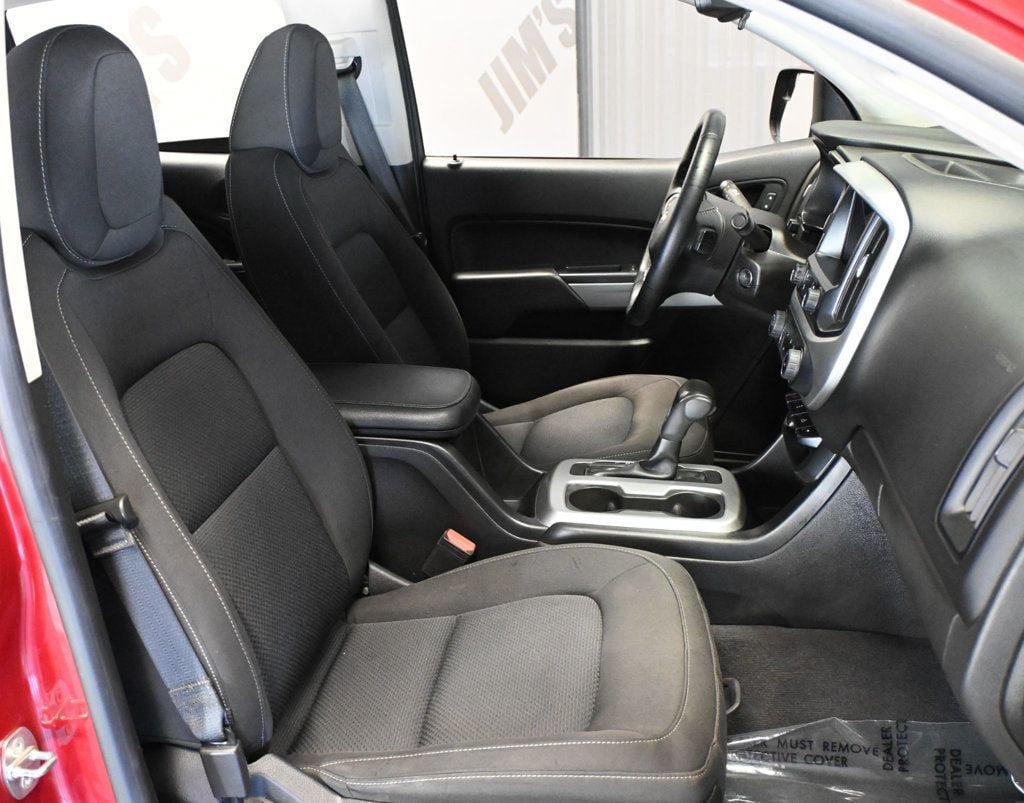 Used 2019 Chevrolet Colorado LT w/ LT Convenience Package RWD image 18