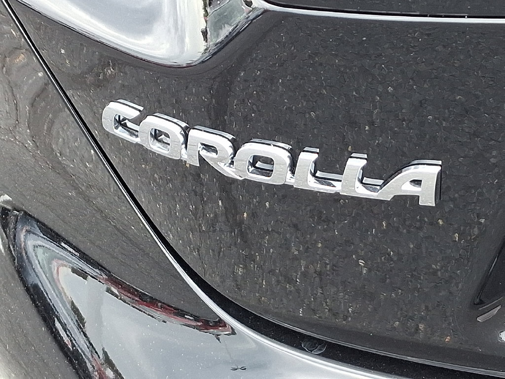 Used 2026 Toyota Corolla LE FWD image 30