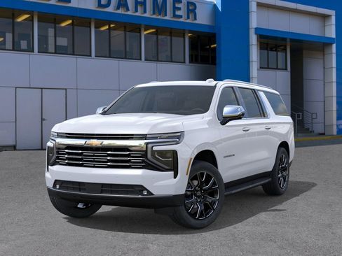 New 2026 Chevrolet Suburban Premier w/ Sun And Tow Package image 22