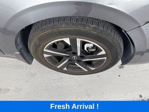 Used 2025 Nissan Sentra SV FWD image 23