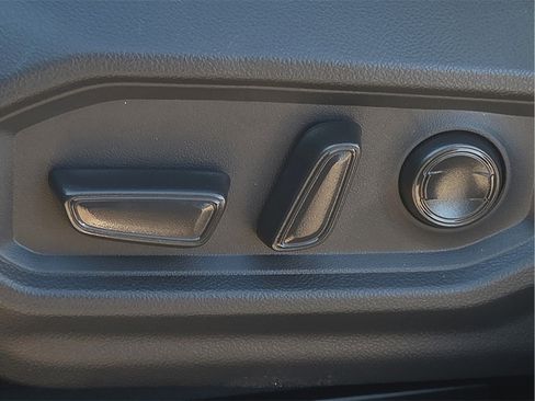 New 2026 Toyota Tundra Limited image 17