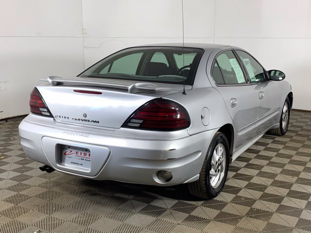 Used 2003 Pontiac Grand Am SE FWD image 12
