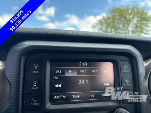 Used 2018 Jeep Wrangler Sport AWD/4WD image 19