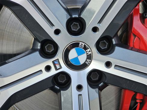 Used 2021 BMW X5 sDrive40i w/ M Sport Package image 11