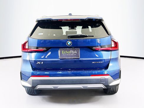 Used 2023 BMW X1 xDrive28i AWD/4WD image 7