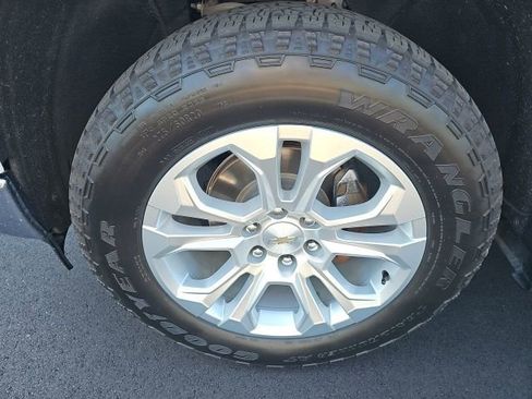 Used 2024 Chevrolet Silverado 1500 LTZ image 13