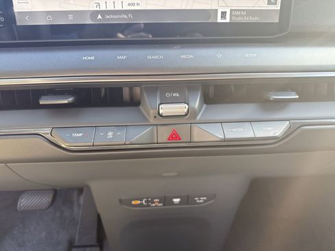 New 2026 Kia EV9 Wind image 22