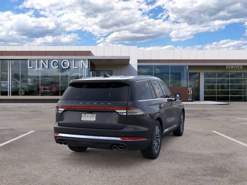New 2026 Lincoln Aviator AWD image 10