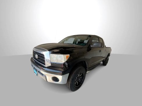 Used 2008 Toyota Tundra 4x4 Double Cab w/ Tow Pkg image 4