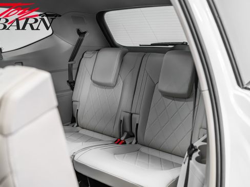 Used 2024 Volkswagen Atlas SEL Premium R-Line image 44