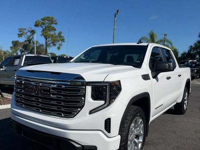 Used 2024 GMC Sierra 1500 Pro w/ Convenience Package