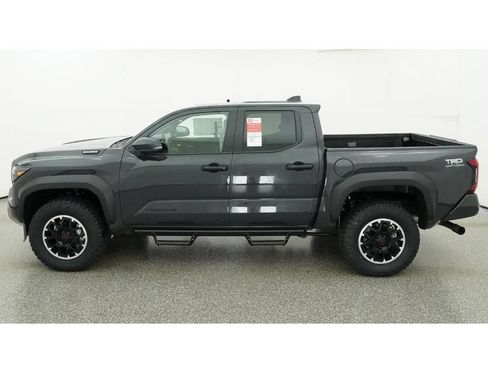 New 2026 Toyota Tacoma TRD Off-Road AWD/4WD image 3