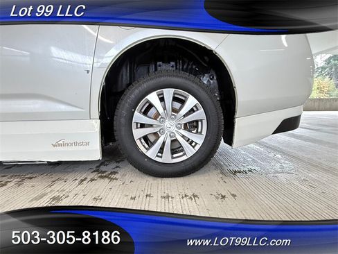 Used 2014 Honda Odyssey EX-L image 25