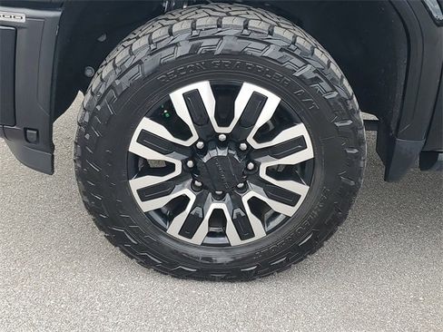 Used 2024 GMC Sierra 3500 Denali Ultimate image 33