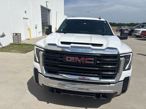 Used 2025 GMC Sierra 2500 Pro w/ Convenience Package AWD/4WD image 8