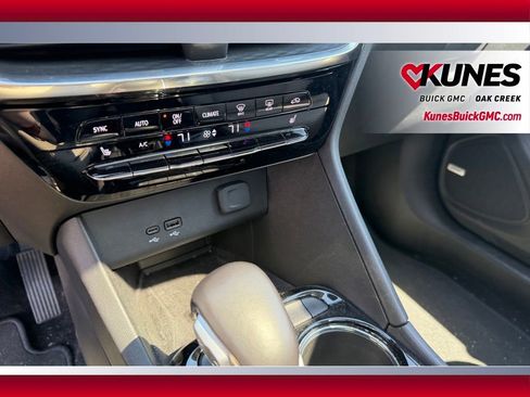 Used 2024 Buick Encore GX Avenir w/ Avenir Technology Package image 11