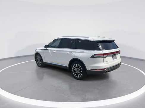 Certified 2023 Lincoln Aviator Reserve w/ Equipment Group 201A RWD image 5