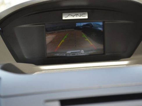 Used 2017 Ford Escape SE image 21