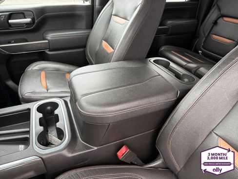 Used 2023 GMC Sierra 2500 AT4 w/ AT4 Premium Plus Package image 16