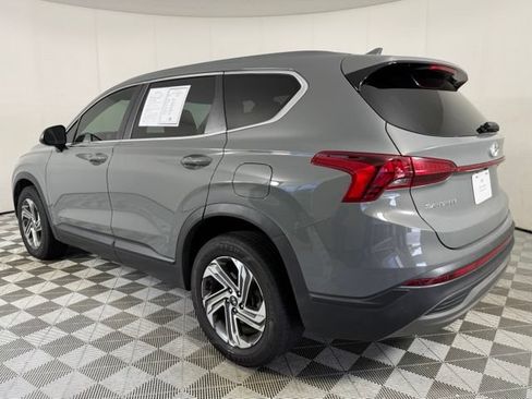 Used 2021 Hyundai Santa Fe SE FWD image 5
