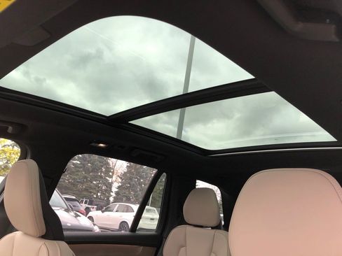 New 2026 Volvo XC90 B5 Plus image 14