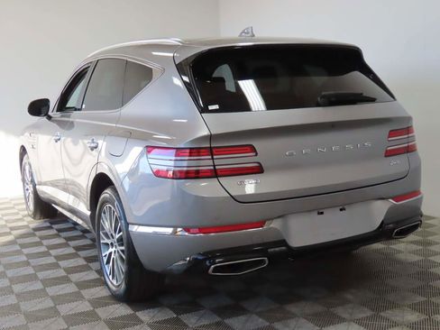 Used 2024 Genesis GV80 2.5T image 3