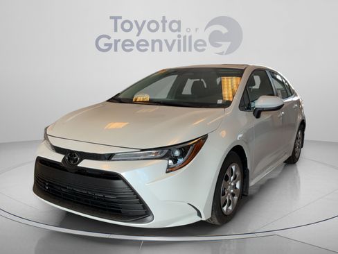 Certified 2026 Toyota Corolla LE FWD image 1