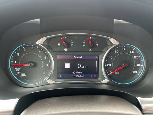 Used 2021 Chevrolet Traverse LT w/ LT Premium Package FWD image 4