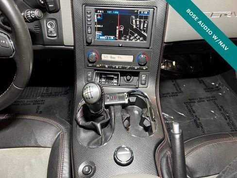 Used 2013 Chevrolet Corvette Z06 w/ 3LZ Preferred Equipment Group image 10