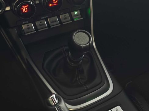 New 2025 Toyota GR86 Premium image 24