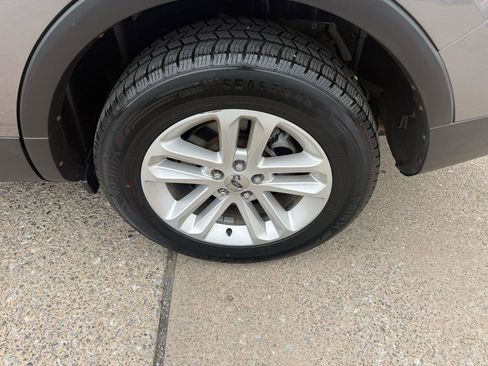 Used 2011 Ford Explorer XLT w/ 201A Rapid Spec Order Code image 13