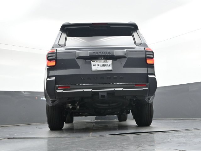 Used 2026 Toyota 4Runner SR5 RWD image 34