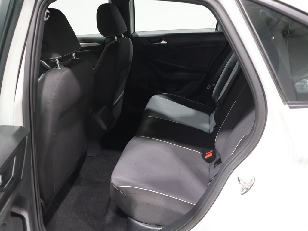 Used 2025 Volkswagen Jetta Sport FWD image 18