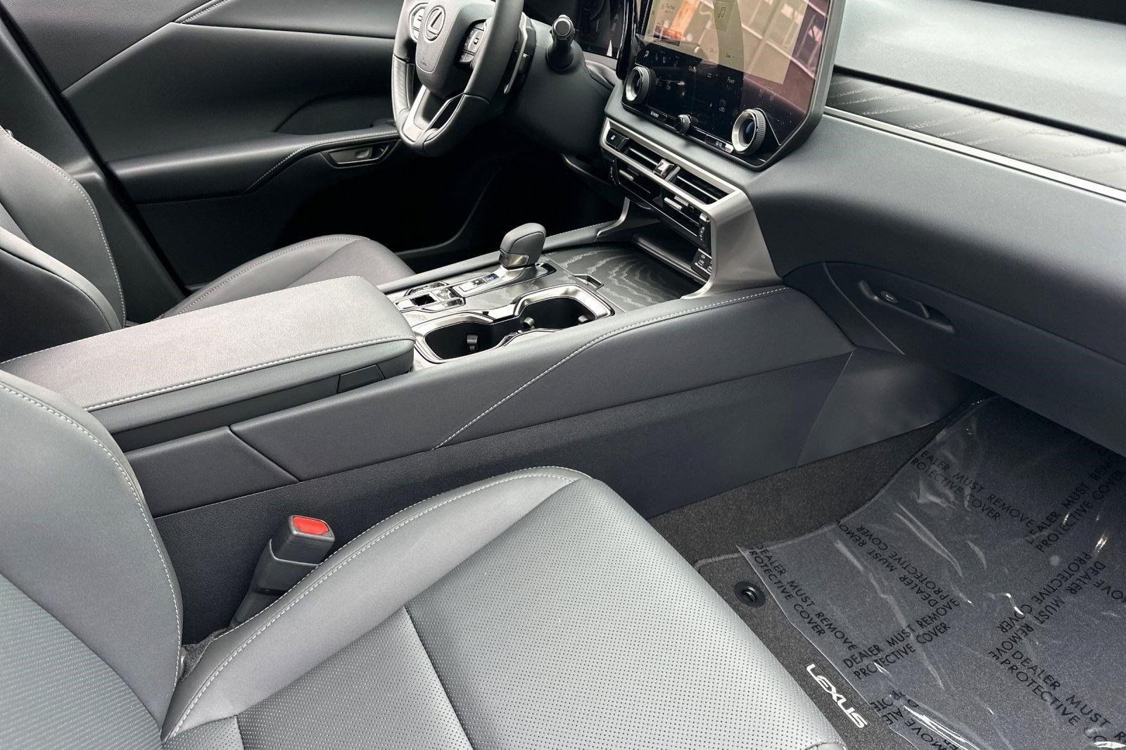 New 2026 Lexus RX 350 Premium w/ Accessory Package (2T) FWD image 28