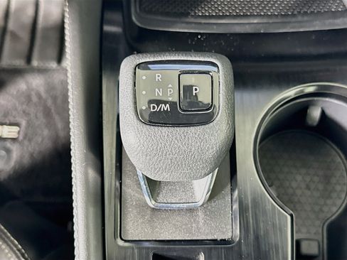 Used 2023 Nissan Rogue SL w/ SL Premium Package FWD image 25