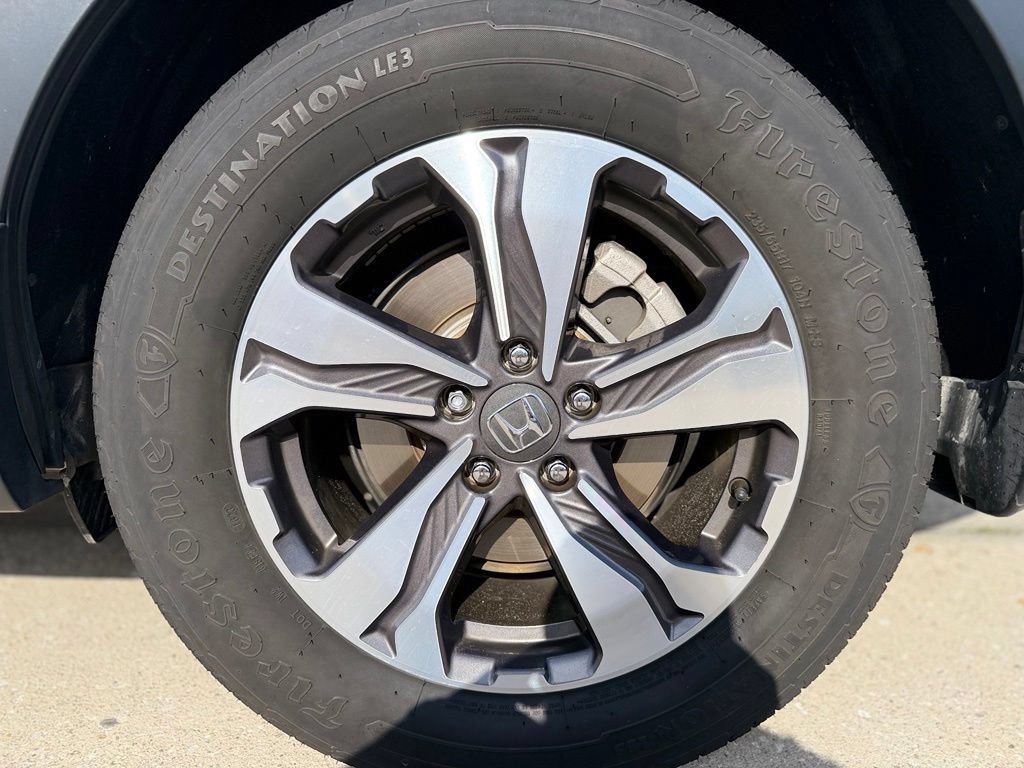 Used 2020 Honda CR-V LX image 10