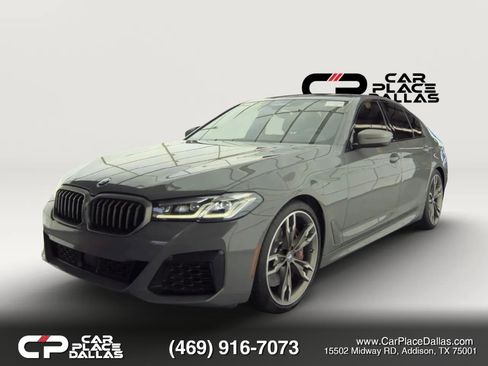 Used 2021 BMW M550i xDrive w/ Executive Package image 3