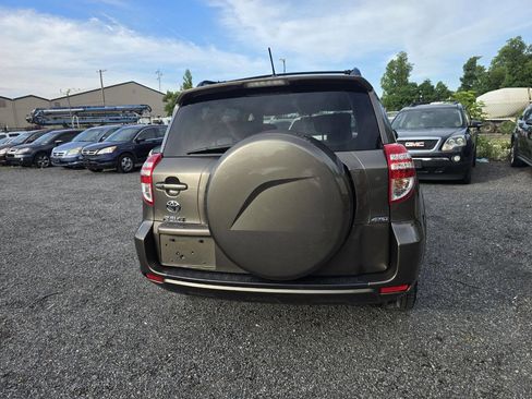 Used 2011 Toyota RAV4 Limited w/ Limited Extra Value Pkg AWD/4WD image 13