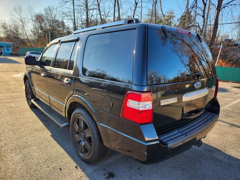 Used 2010 Ford Expedition Limited image 10