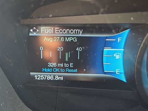 Used 2015 Ford Fusion SE FWD image 4